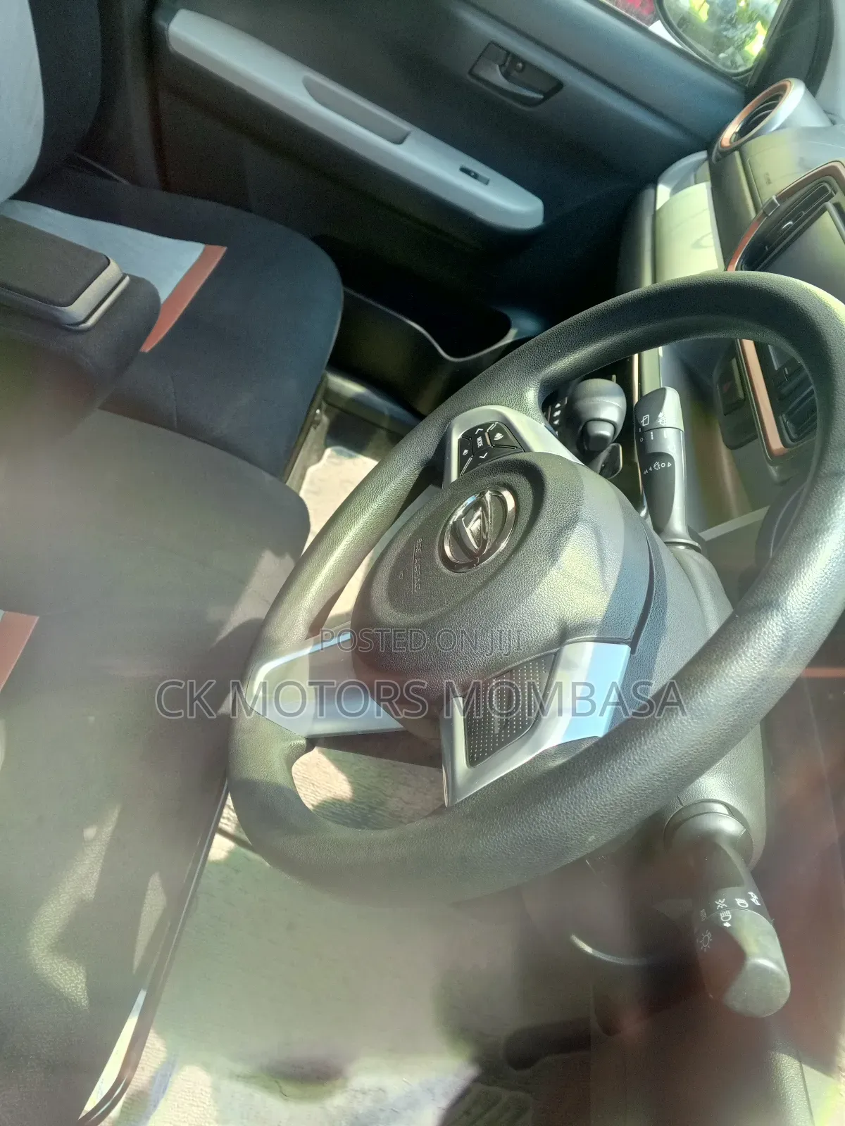 Daihatsu Boon 2019 Maroon