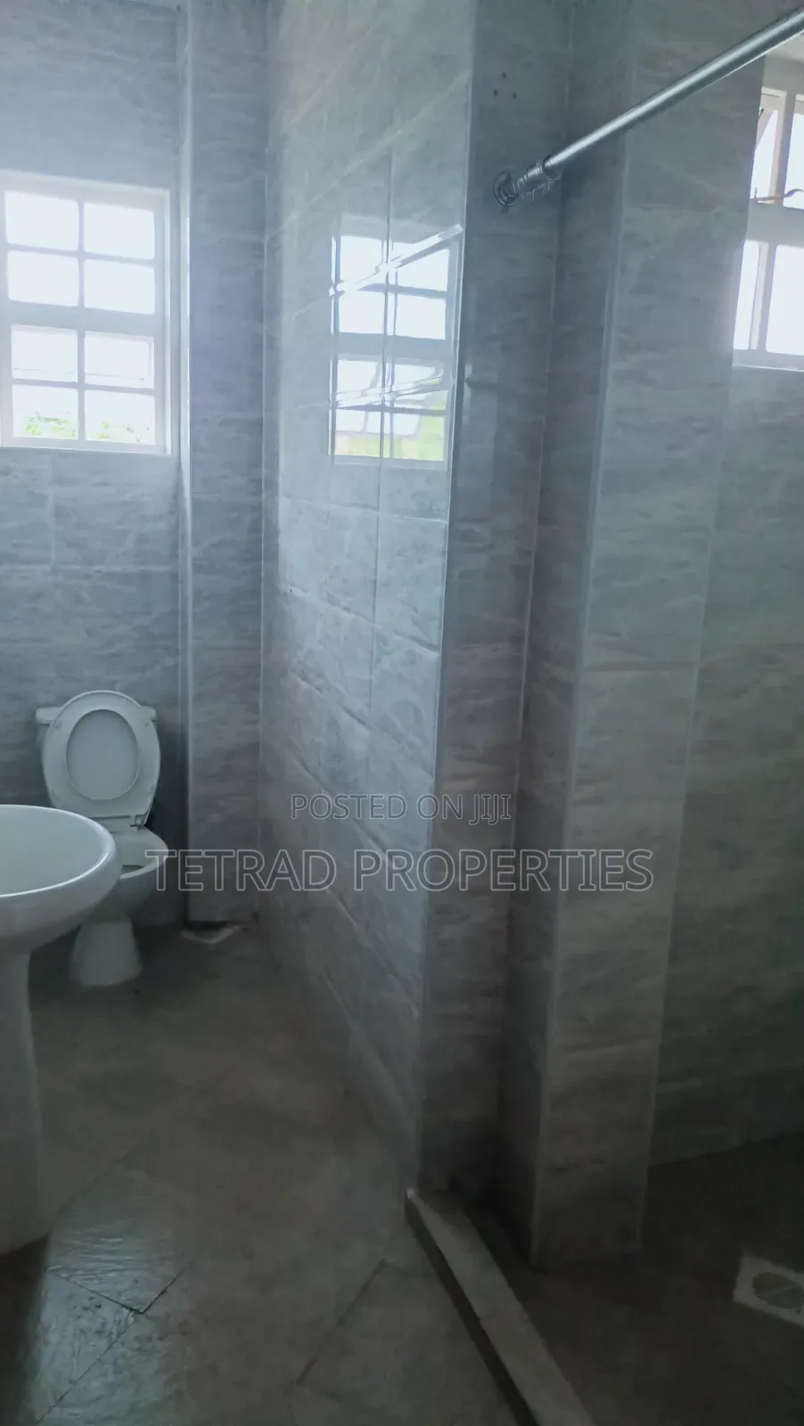 4bdrm Maisonette in Thome for rent
