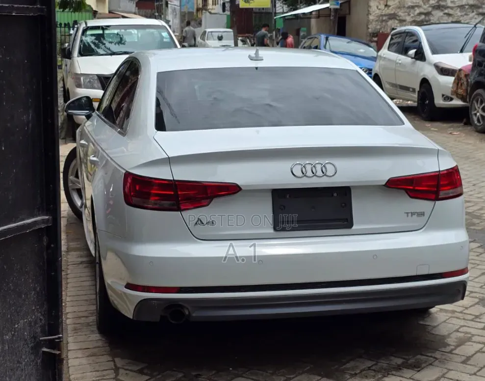 Audi A4 2018 White