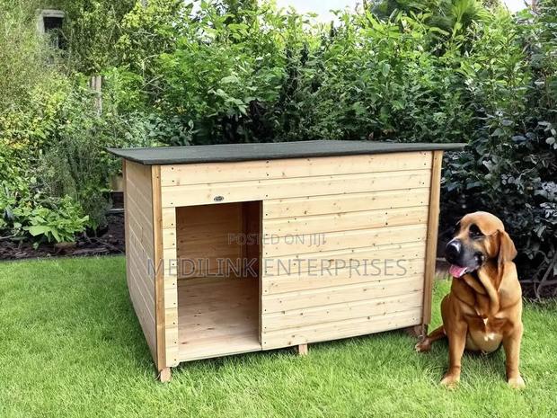 Kennel Wooden Mahogany Made - main view