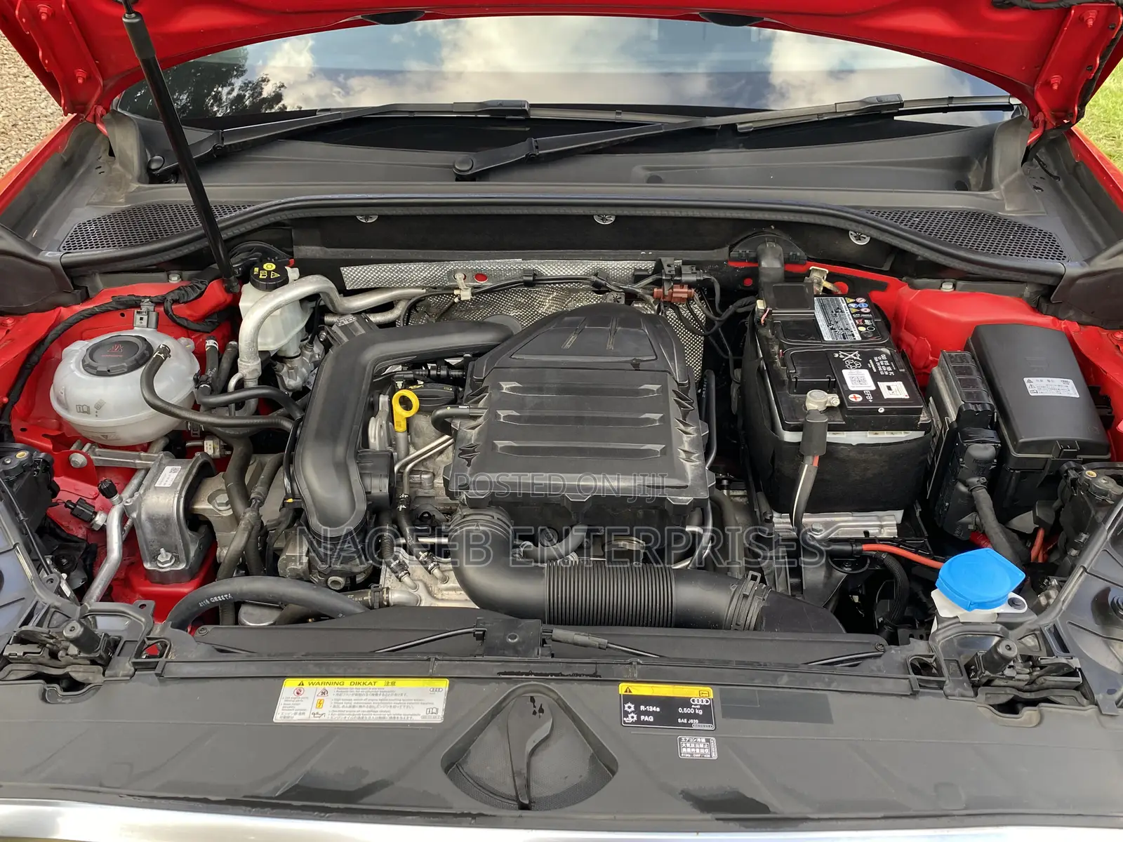 Audi Q2 1.0 TFSI FWD 2019 Red