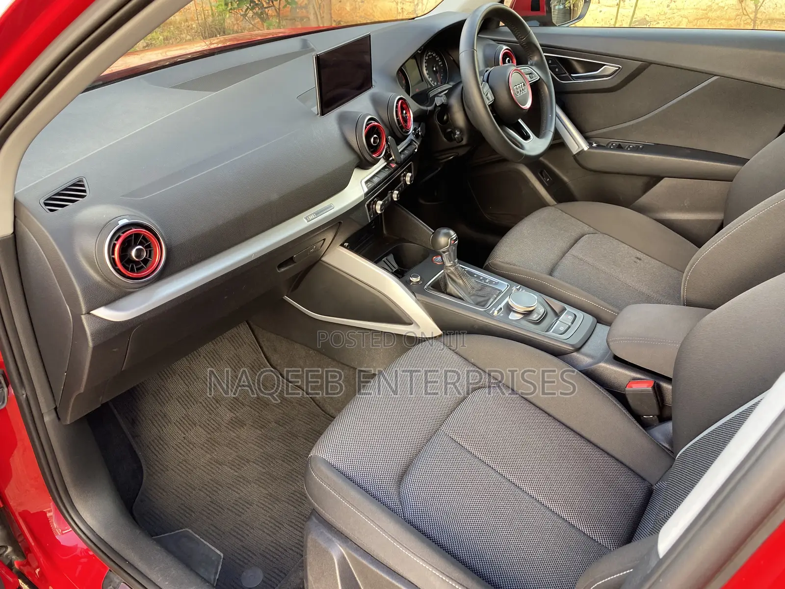 Audi Q2 1.0 TFSI FWD 2019 Red