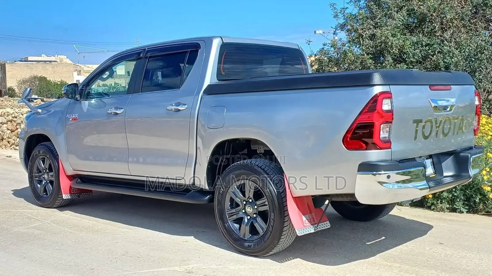 Toyota Hilux 2.4 Diesel 2020 Silver