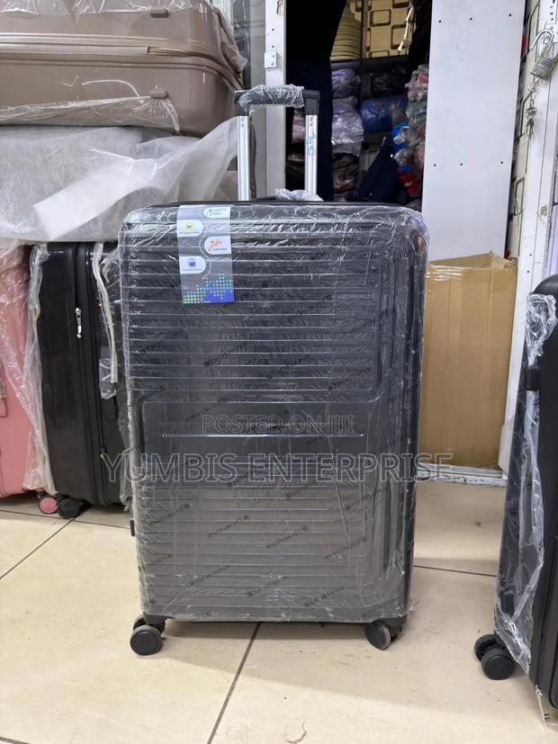 Xl Large Rubber Size 30"" Capacity 32kgs