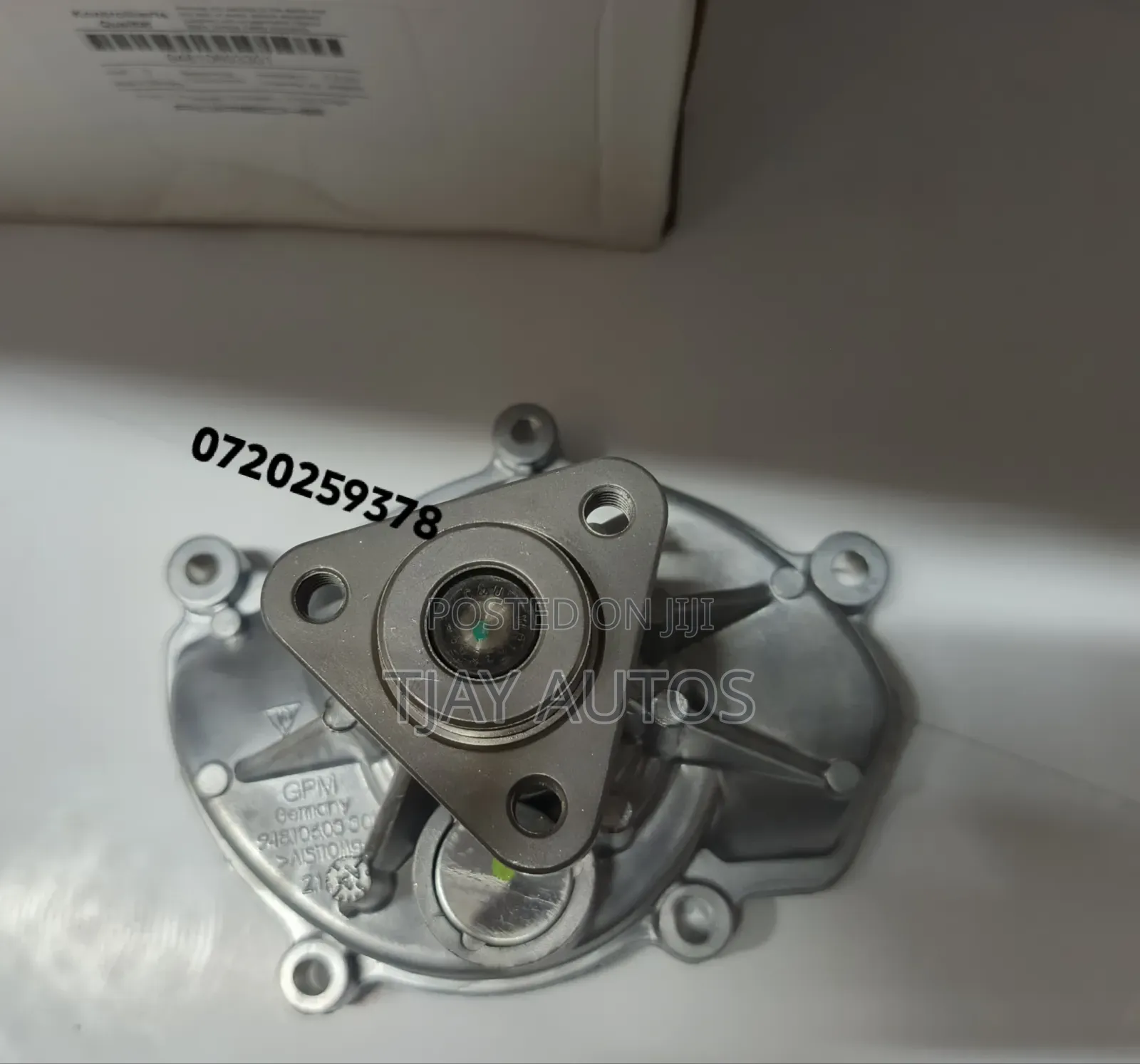 Water Pump for Porsche Panamera Macan Cayenne 