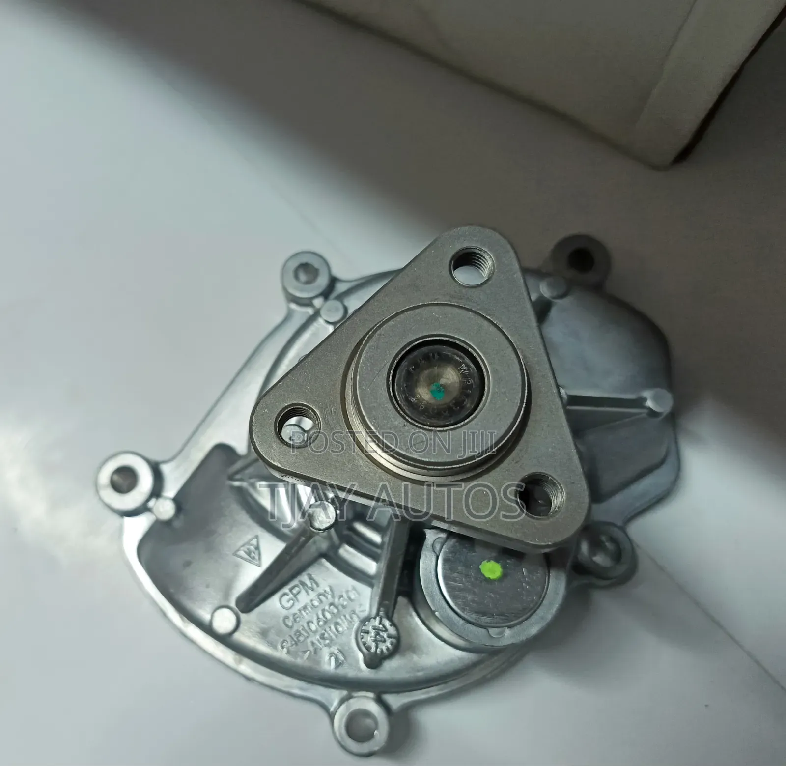 Water Pump for Porsche Panamera Macan Cayenne 