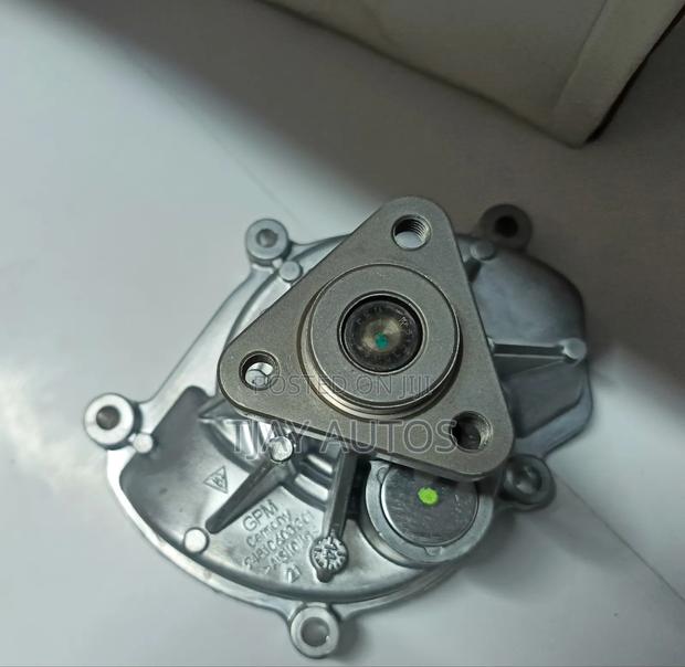 Water Pump for Porsche Panamera Macan Cayenne  - thumbnail 3