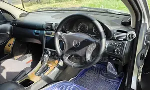 Mercedes-Benz C180 2005 Silver