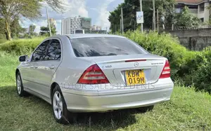 Mercedes-Benz C180 2005 Silver