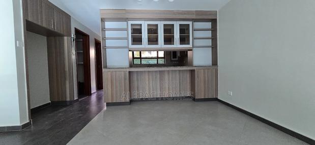 5bdrm House in Kamakis for rent - thumbnail 4
