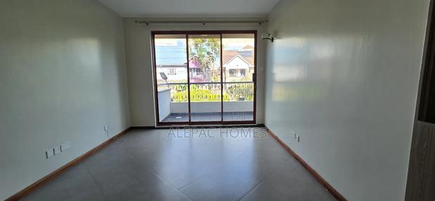 5bdrm House in Kamakis for rent - thumbnail 14