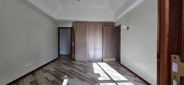 5bdrm House in Kamakis for rent - thumbnail 19