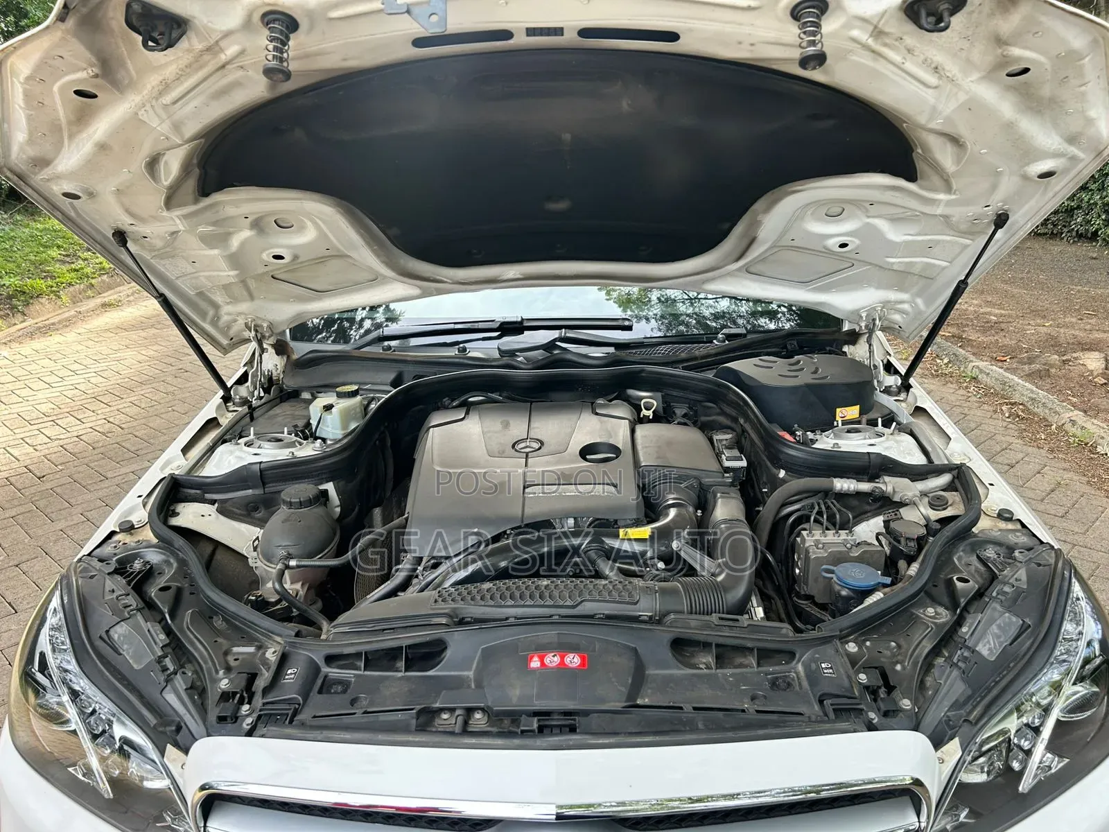 Mercedes-Benz E250 2016 White