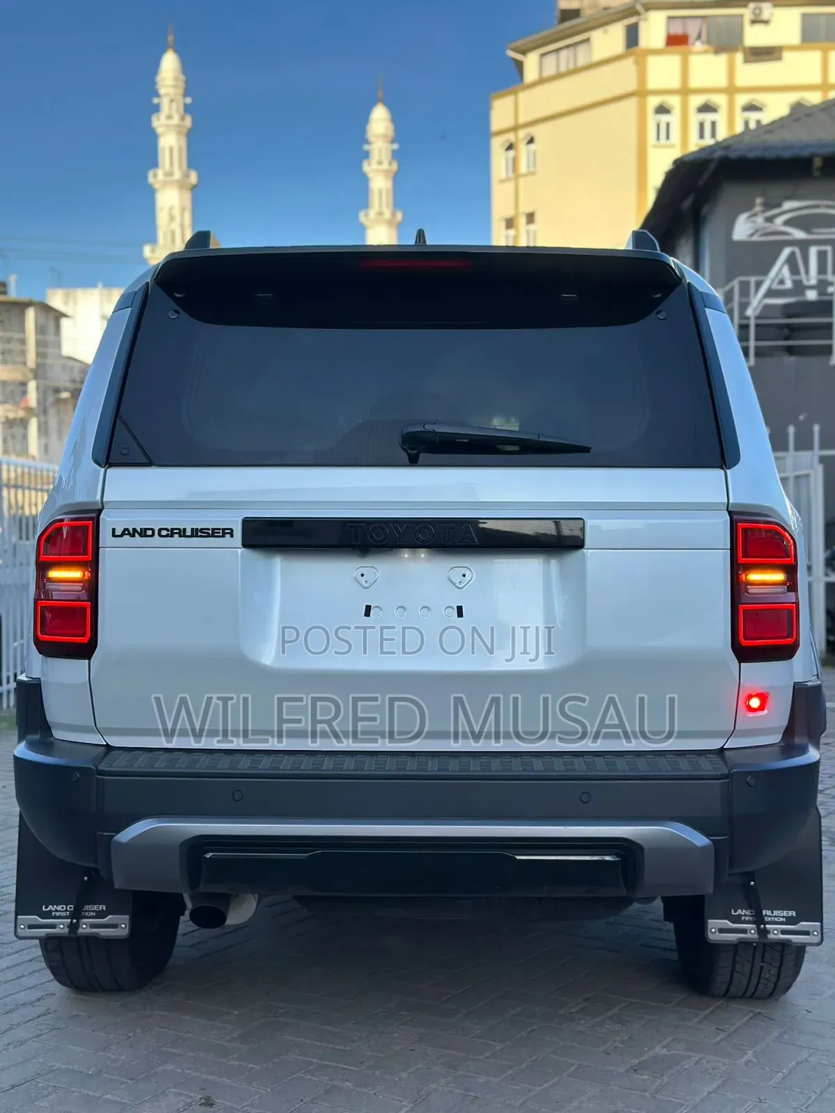 Toyota Land Cruiser Prado 2.7 2024 White