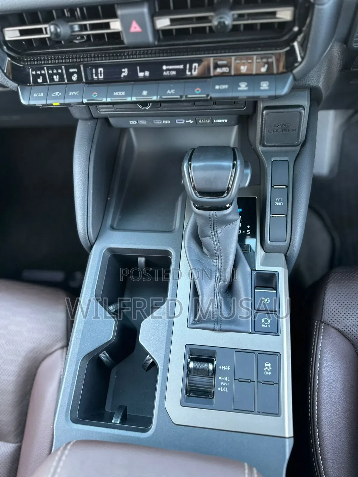 Toyota Land Cruiser Prado 2.7 2024 White