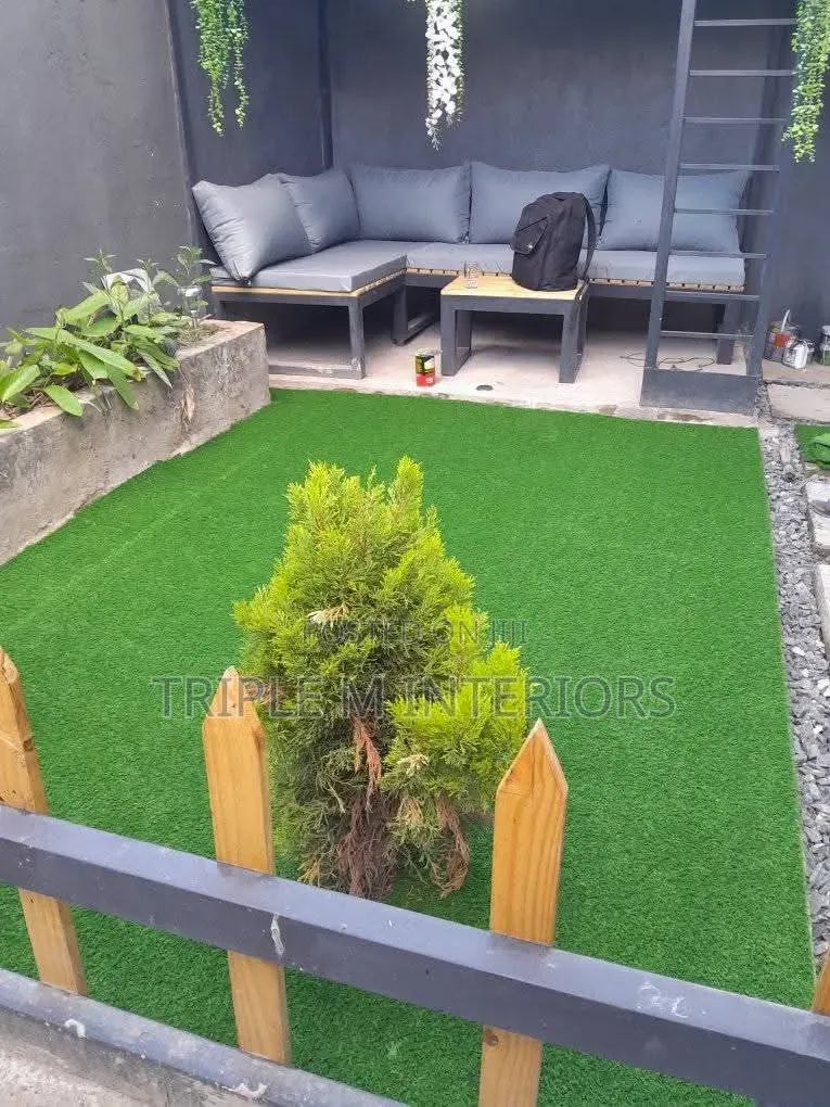 Super Soft Artificial Grass Carpet for Outdoor Living