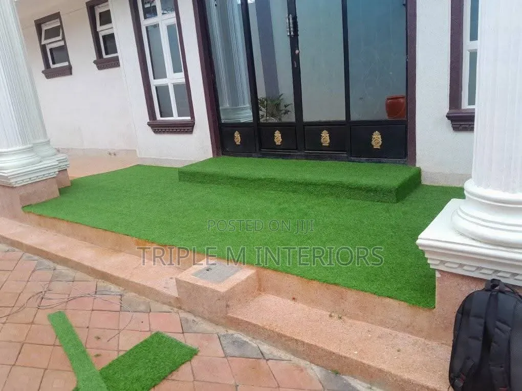 High Quality Outdoor Artificial Grass Flooring