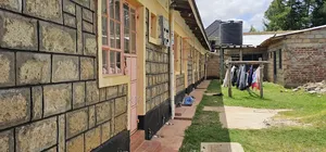 10bdrm Duplex in Annex, Racecourse for sale