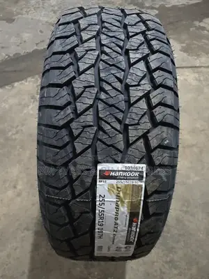 255 /55 R19 Hankhook Tyres (Korea)