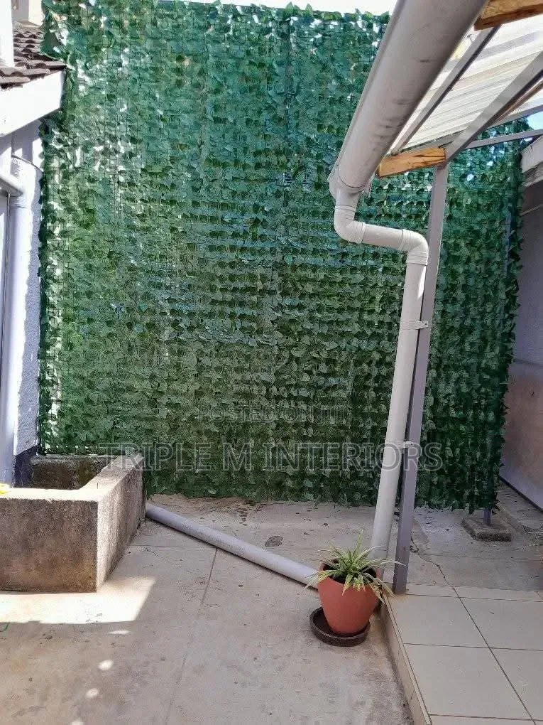Decorative Artificial Privacy Fence Panels for Outdoor Screening