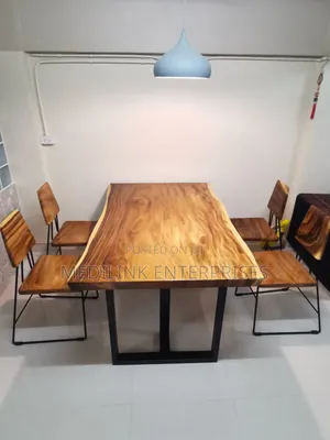 Resin Modern 4 Seater Dinner Table Set
