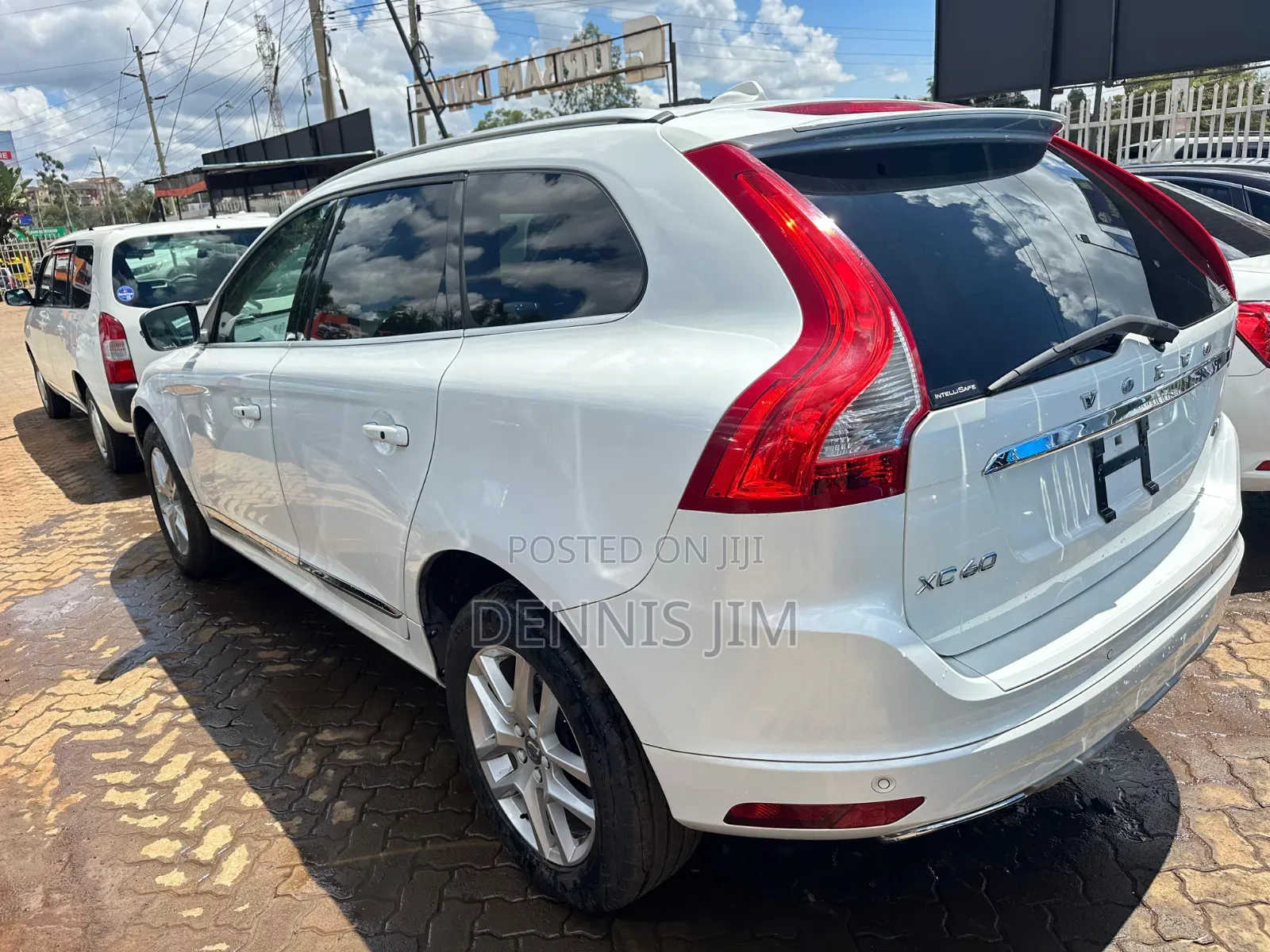 Volvo XC60 2017 White
