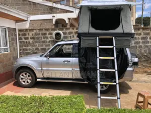 Rooftop Tents