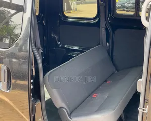 Nissan NV200 2018 Black