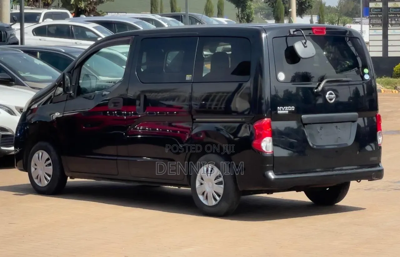 Nissan NV200 2018 Black