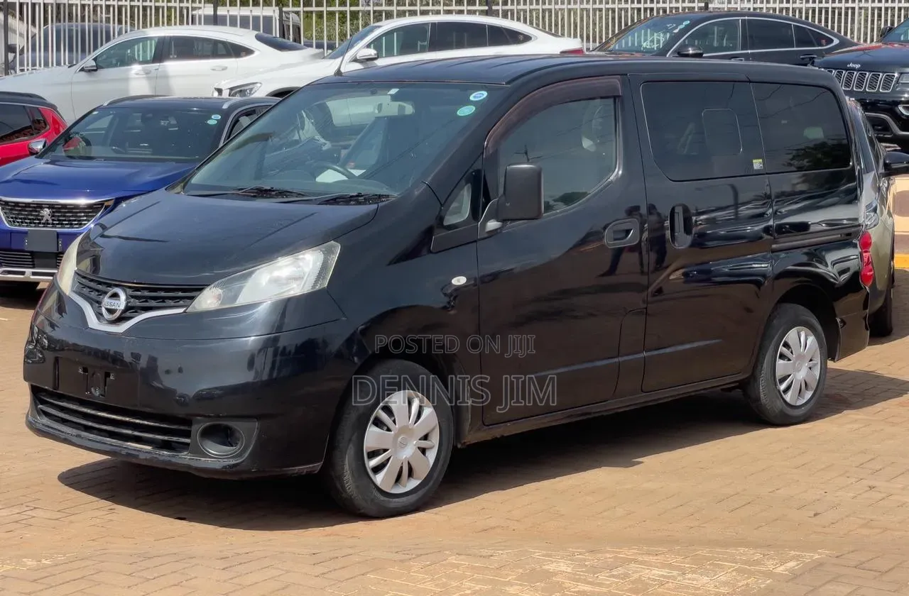 Nissan NV200 2018 Black