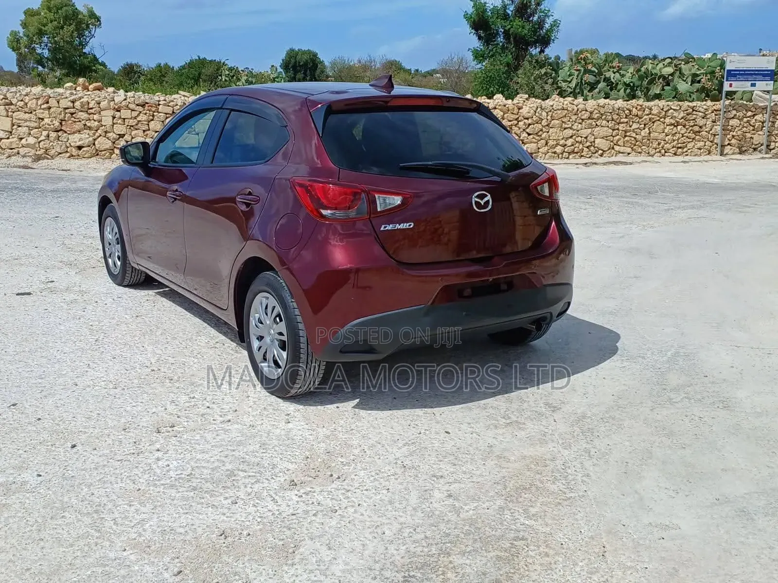 Mazda Demio 2018 Maroon