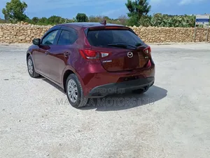 Mazda Demio 2018 Maroon