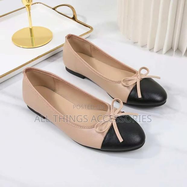 Ladies Shoes - thumbnail 4
