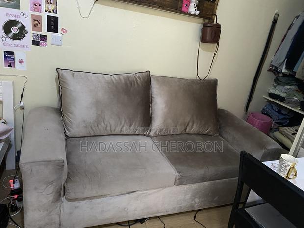 3 Seater Couch - thumbnail 2