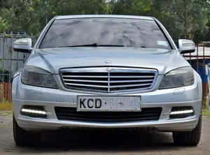 Mercedes-Benz C200 2008 Silver