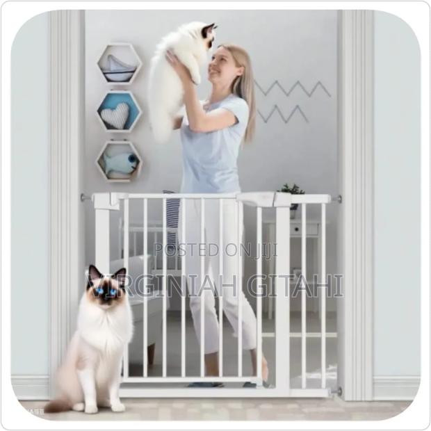* Adjustable Baby Safety Gate*
