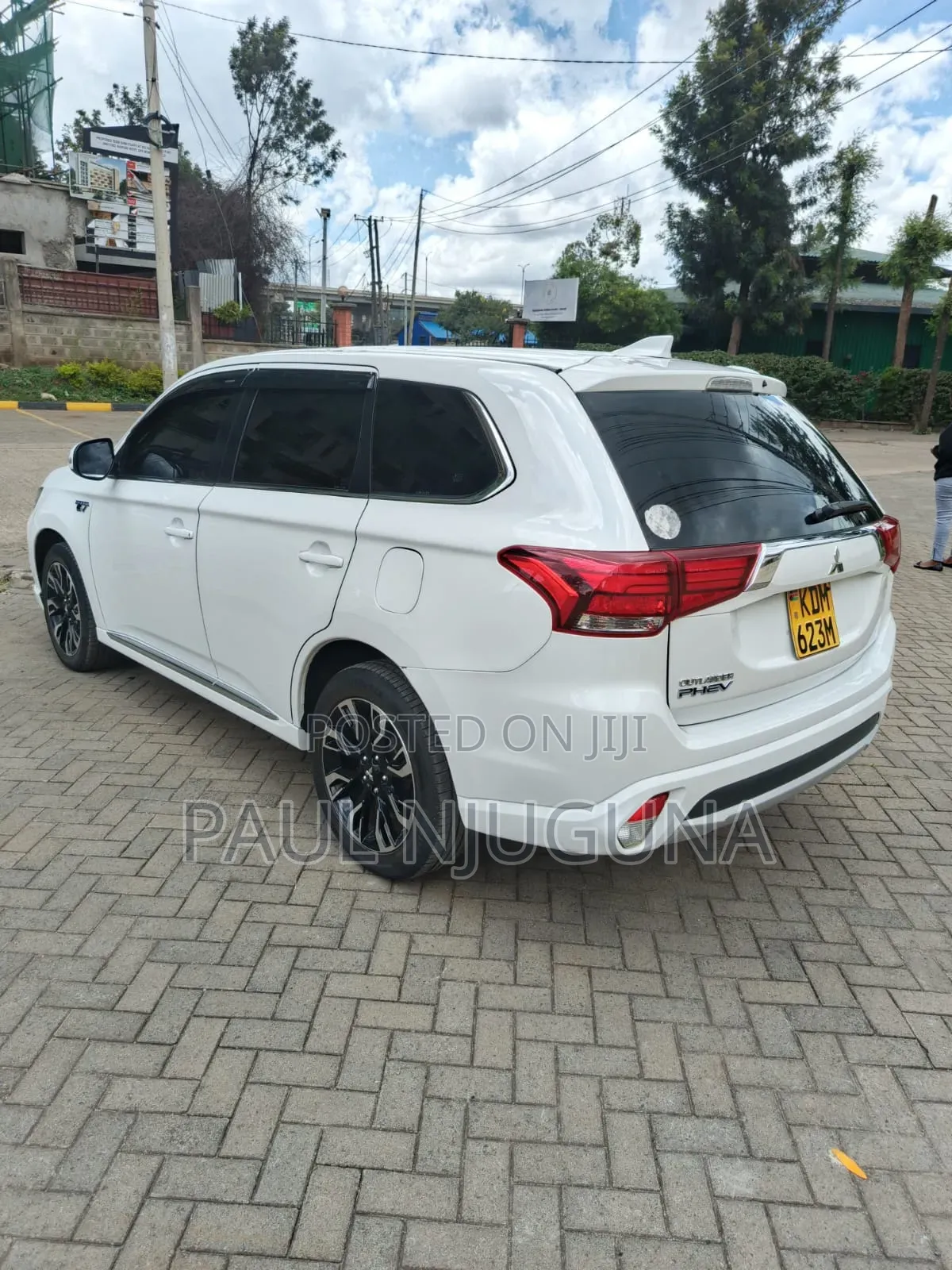 Mitsubishi Outlander 2016 White