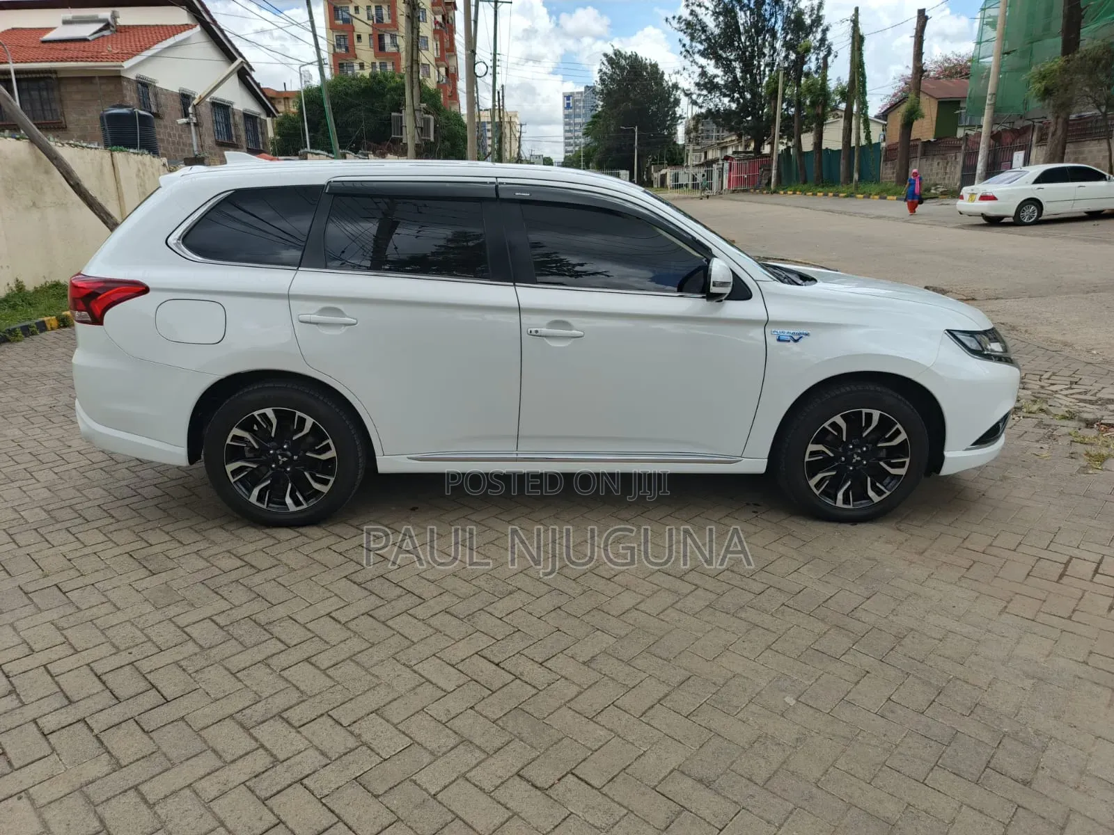 Mitsubishi Outlander 2016 White