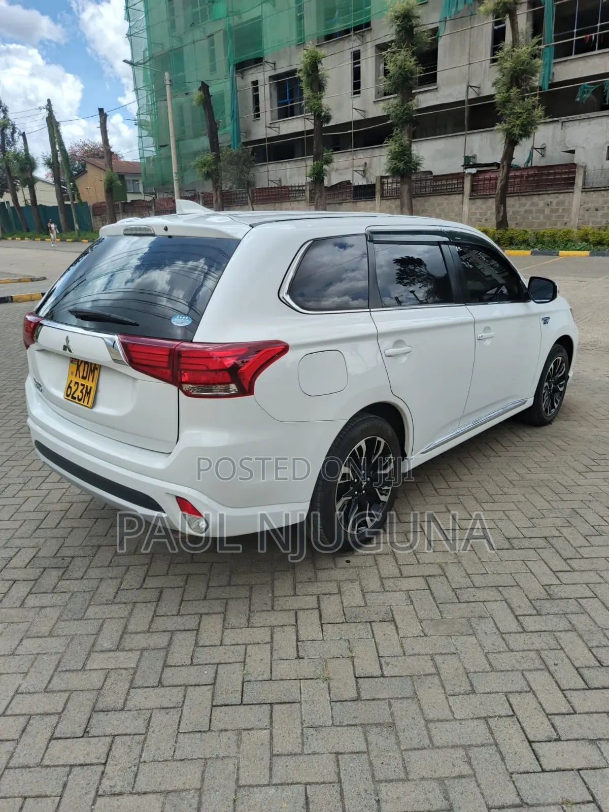 Mitsubishi Outlander 2016 White