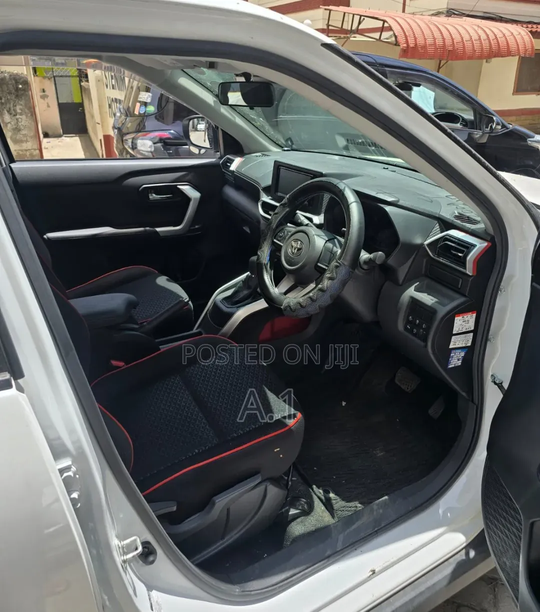 Toyota Raize 1.0 FWD 2019 Pearl