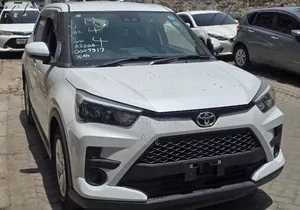 Toyota Raize 1.0 FWD 2019 Pearl