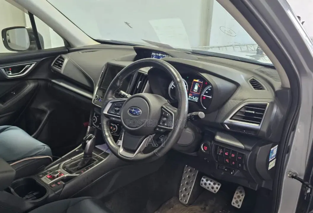 Subaru Forester Touring AWD 2019 Silver