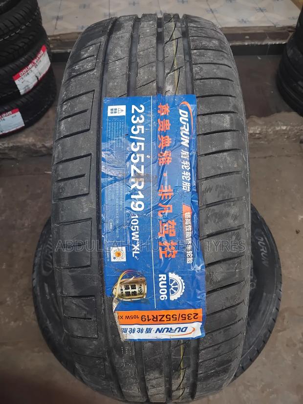 235/55 R19 Durun. 105w