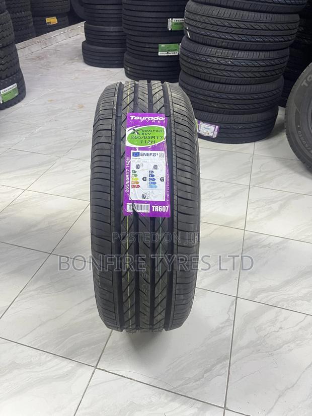 265/65r17 Tourdor
