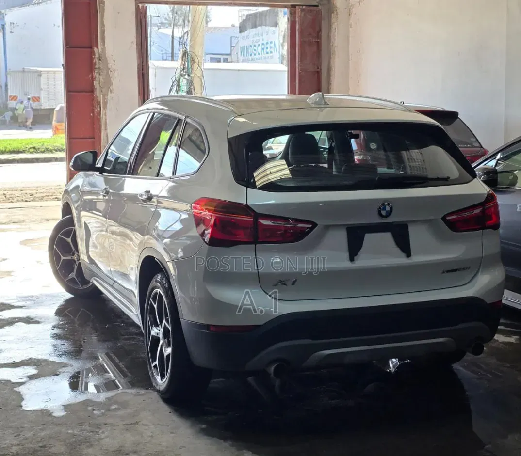 BMW X1 xDrive28i AWD 2019 Pearl