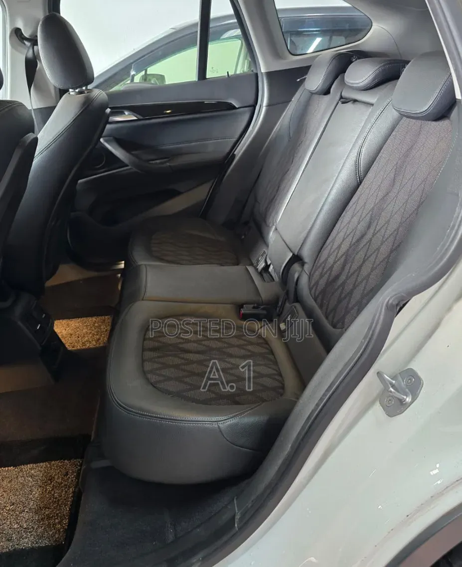 BMW X1 xDrive28i AWD 2019 Pearl