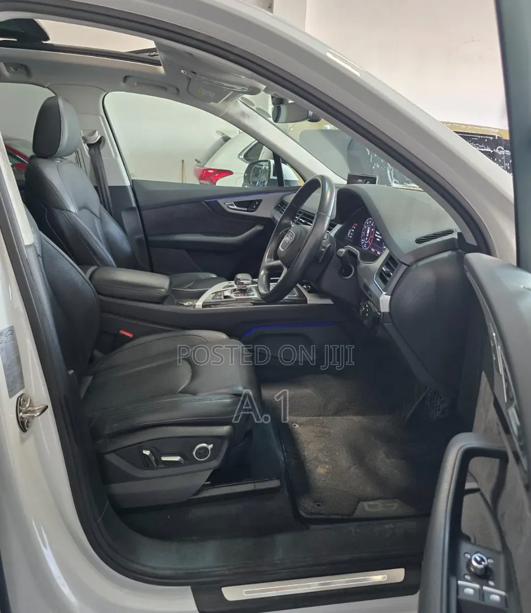 Audi Q7 55 SE Premium AWD quattro 2019 White