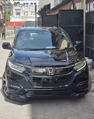 Honda Vezel 1.5 Hybrid 2WD 2019 Matt Black