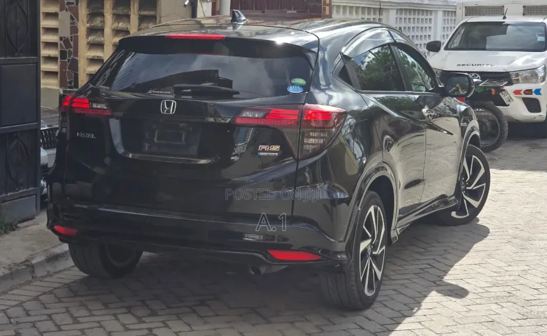 Honda Vezel 1.5 Hybrid 2WD 2019 Matt Black