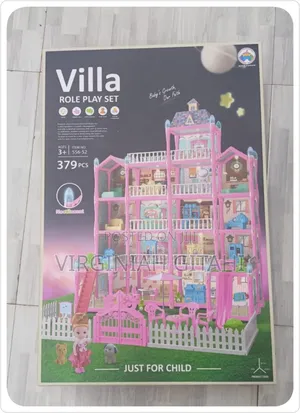 *Villa Doll House*